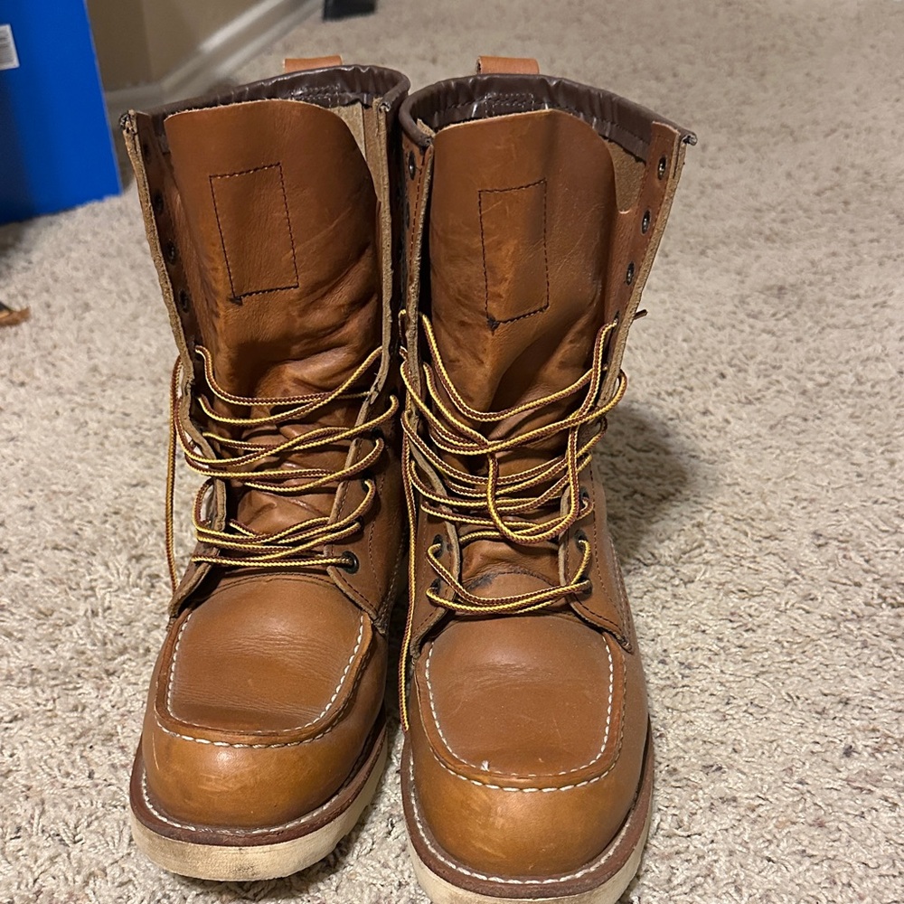 Men's Classic Tan Leather Boots